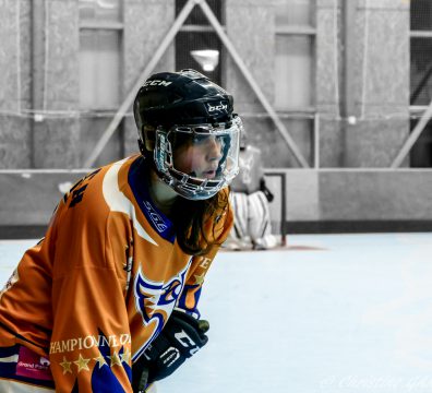 rollerhockeyaufeminin-concentration-christine-garcia.jpg